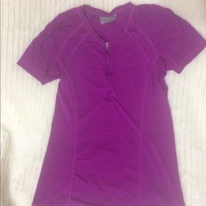 Athleta short sleeve running shirt